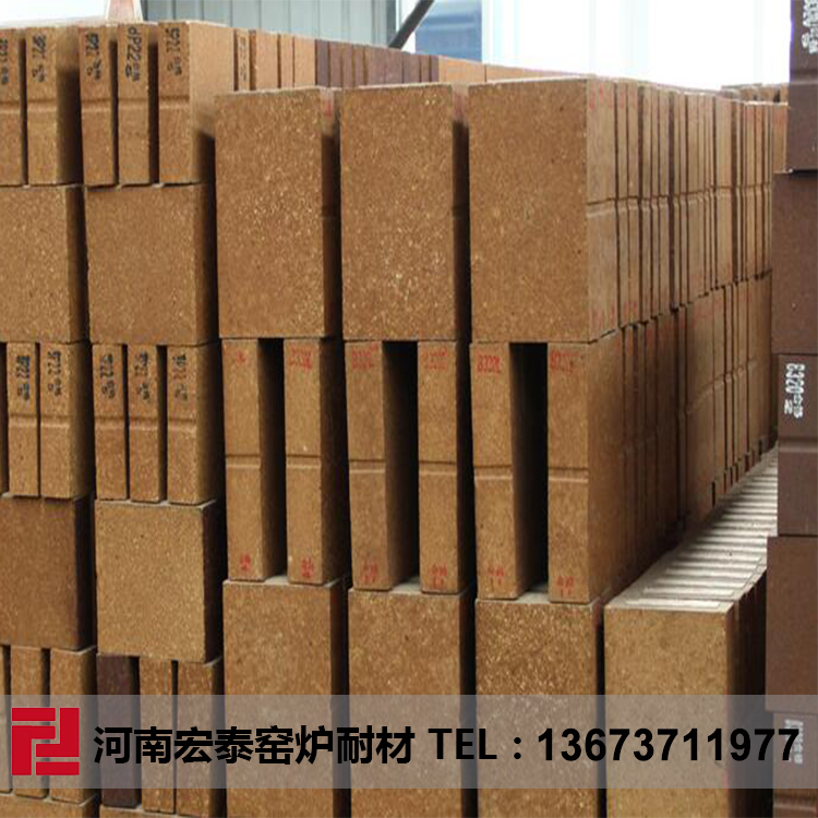 轉爐爐底耐火材料砌筑的方法